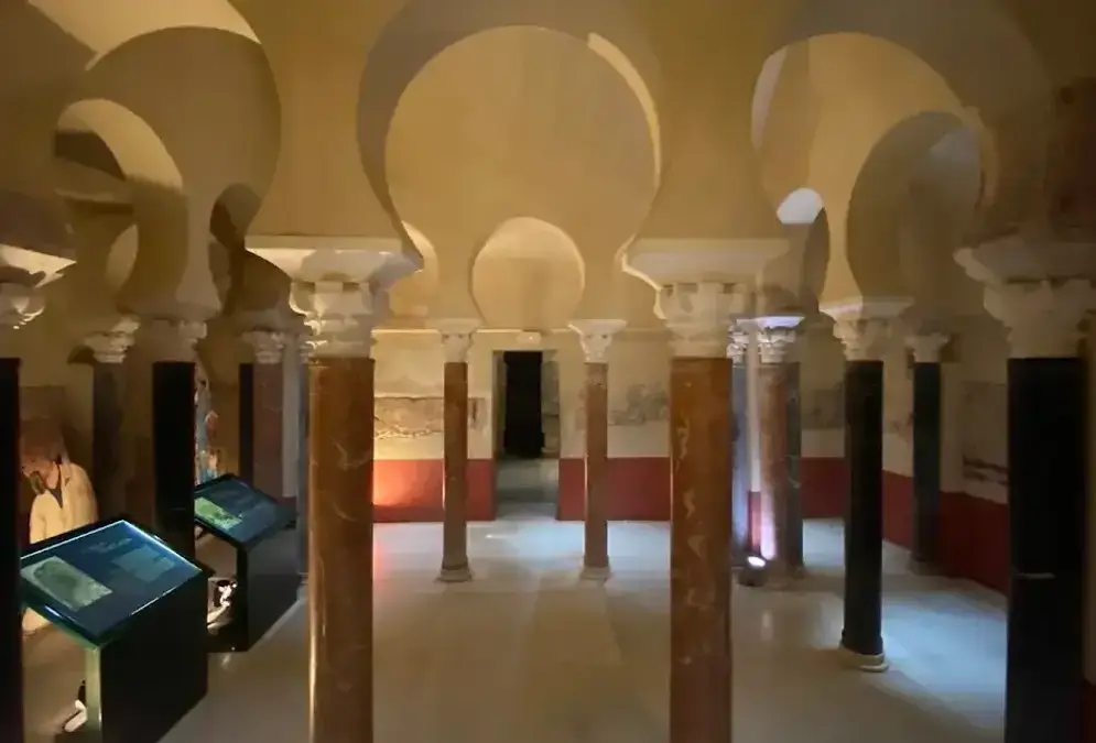 Caliphal Baths (Baños del Alcázar Califal)